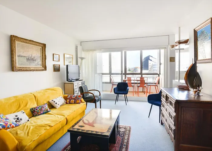 Апартаменты Le Balcon Sur Juno - A 10min A Pied De La